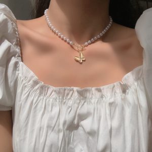 Brooch Simple Pearl G Letter Pin Women's Clothes Wear Alloy Brooch Accessories