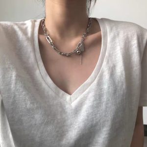 New Pearl Necklace Female Ins Tide Design Personality French Style Item Decoration Retro Style Clavicle Chain
